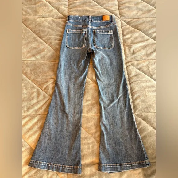 AE High Rise Flare - Picture 3 of 5